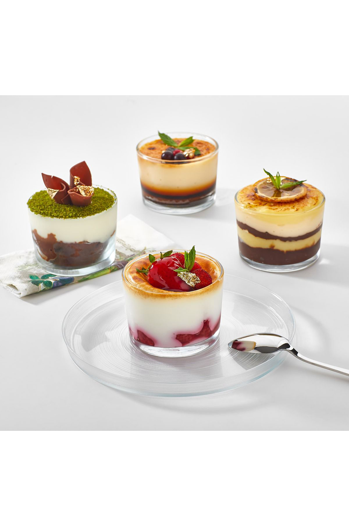 4'lü Magnolia Cup Cam Kase